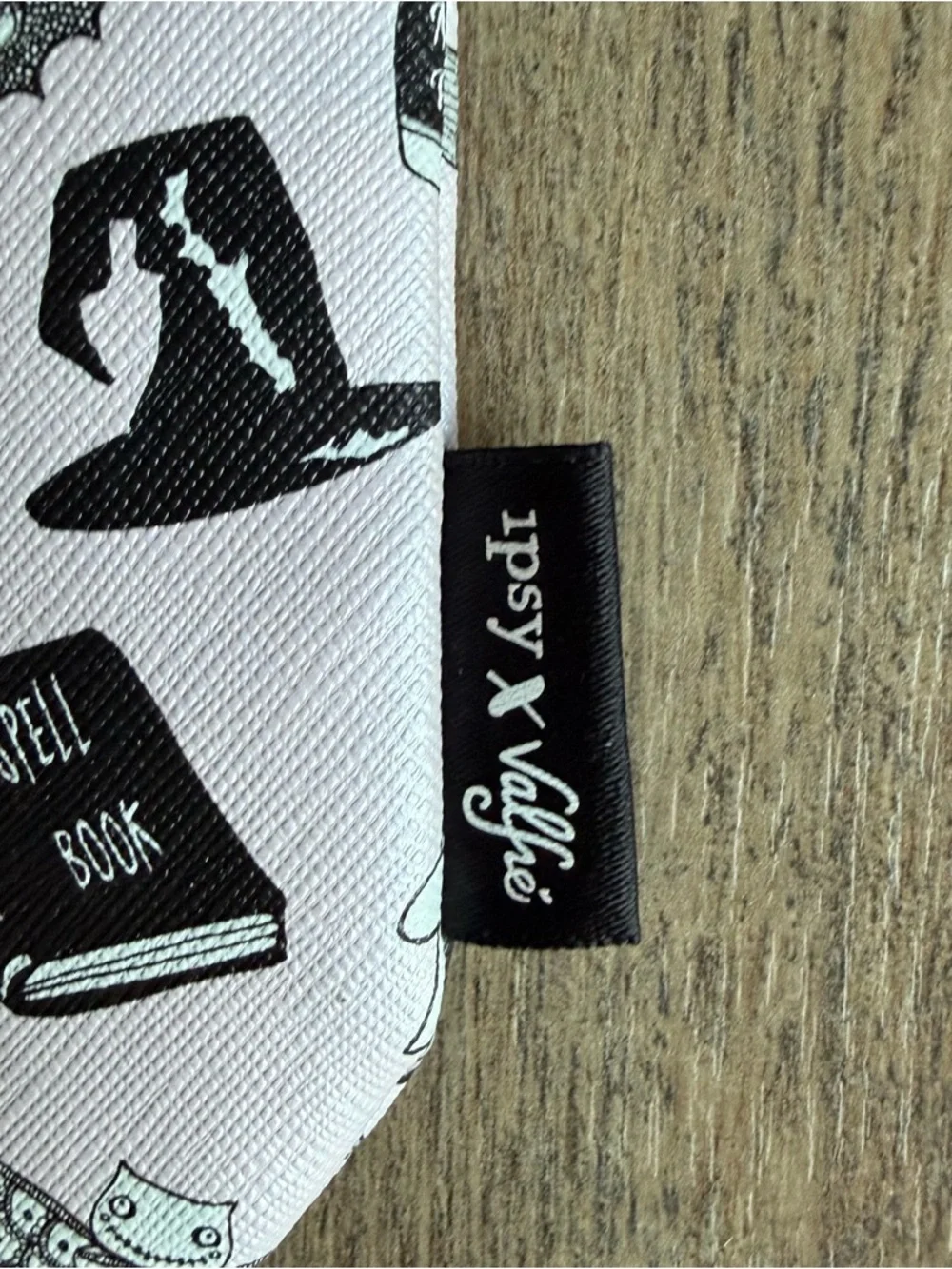 Ipsy Halloween Cosmetic Bag Whimsigoth 👻